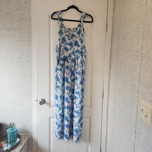 Blakeley Designs Floral Blue and White Jumpsuit Size L/XL BNWT